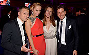 Oliver Pocher, Sabine Lisicki, Eveklyn und Philip Greffenius (©Foto: Schneider-Press/ W.Breiteneicher)